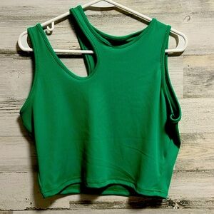 Cropped tank